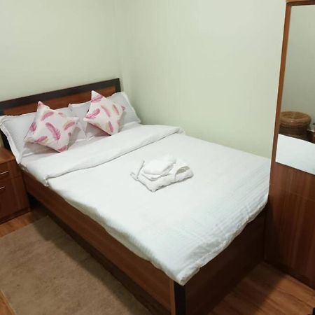 דרג'ילינג Primrose Homestay מראה חיצוני תמונה